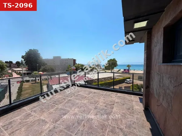 İzmir/gümüldür'de Denize Sıfır Tek Müstakil Havuzlu Ultra Lüx Villa