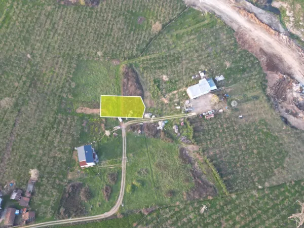 Satılık Arsa - Başpınar Mahallesi, 557 m² — görsel 1