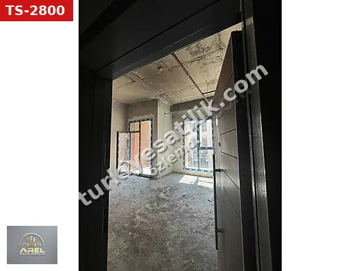 ARDA,DAN ÇARSI MERKEZDE KİRALIK SÜPER KONUMDA OFİS
