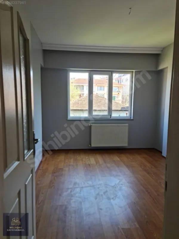 Hendek Merkezde 130m² Satılık 3+1 Daire, Kombi, Otopark — görsel 8