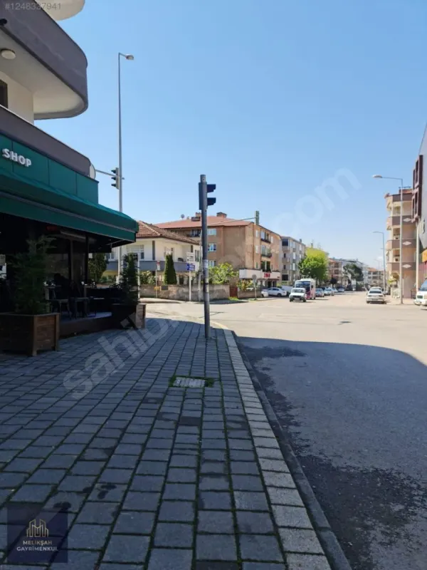 Hendek Merkezde 130m² Satılık 3+1 Daire, Kombi, Otopark — görsel 15
