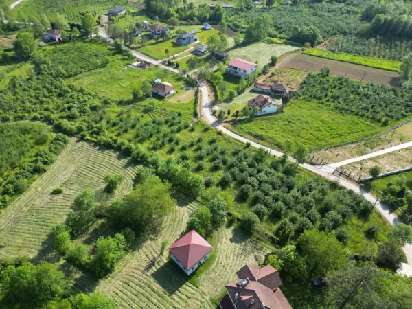 Hendek Sarıyer'de 8735m² İmarlı Arsa Satılık — görsel 3