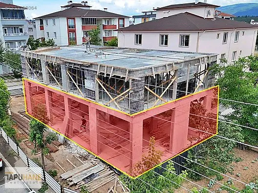 TAPUHANE'DEN HASTANE YOLUNA CEPHE 320 M2 SATILIK DÜKKAN