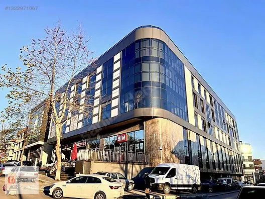 GÜRKAN GAYRİMENKUL MEŞALE İŞ MERKEZİ CADDE CEPHE SATILIK OFİS