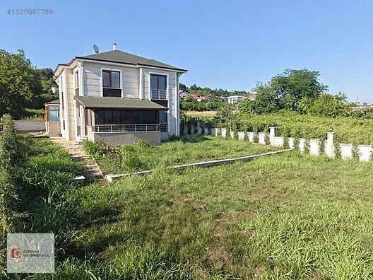 GÜRKAN GAYRİMENKUL BAYRAKTEPE MH. 710 M2 ARSADA 220 M2 5+1 VİLLA