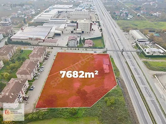 GÜRKAN GAYRİMENKUL D100 KENARI TİCARİ İMARLI 7682 M² ARSA