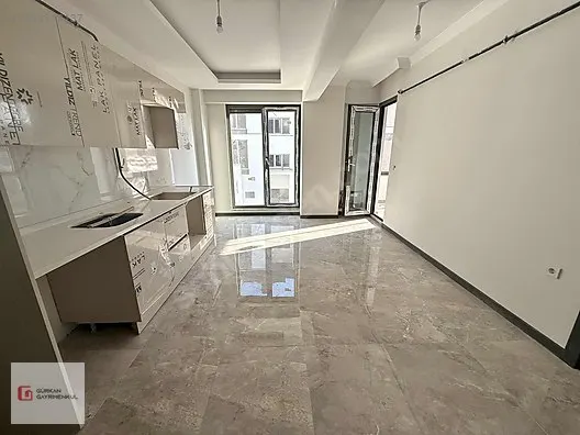 GÜRKAN GAYRİMENKUL YENİ MH. OBA EVLERİ YAKINI MODERN 1+1 DAİRE