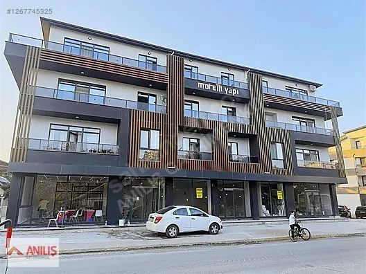 Kartepe Ertuğrul Gazi'de Eğimsiz Satılık 2+1 Çatı Dubleks Daire